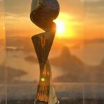Futebol feminino: taça da Copa do Mundo é exibida no Corcovado, no Rio