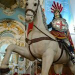 Venerado por católicos e religiões afro, São Jorge é ícone pop