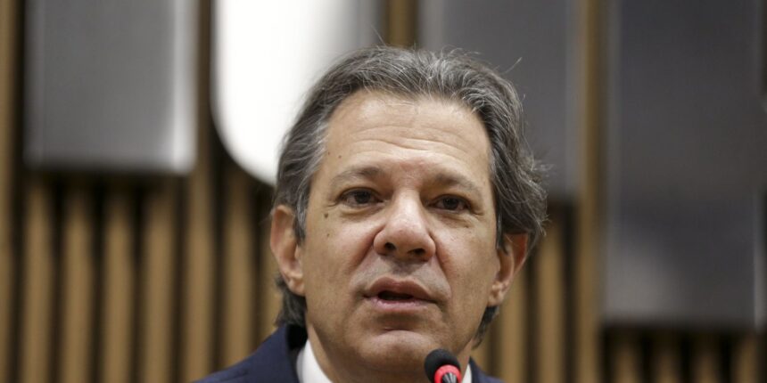 Dia seguinte à aprovação da reforma tributária preocupa, diz Haddad