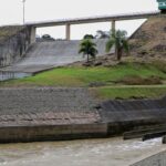 Governador de SC determina abertura de comportas de barragens