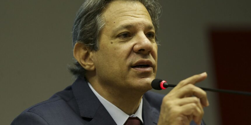 Haddad estima solução para precatórios até metade de novembro