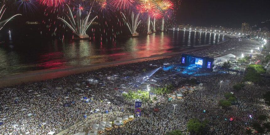 Réveillon no Rio terá 12 minutos de fogos em Copacabana e 12 palcos