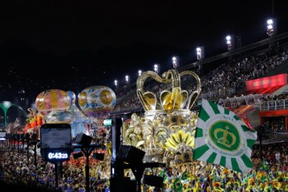 União de agremiações defende parque industrial do carnaval