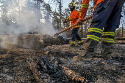 Combatentes de incêndios florestais realizam curso de comando de incidentes