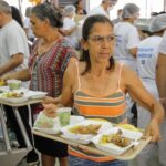 Restaurante Comunitário de Arniqueira vende 2,5 mil refeições na abertura