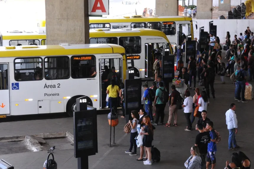 Rodoviários anunciam paralisação a partir desta segunda-feira (6)