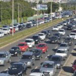 Sem salário, rodoviários da Marechal mantêm greve