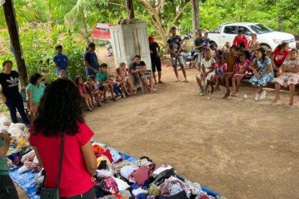 Afetados pela Usina de Belo Monte recebem doações em campanha de Natal