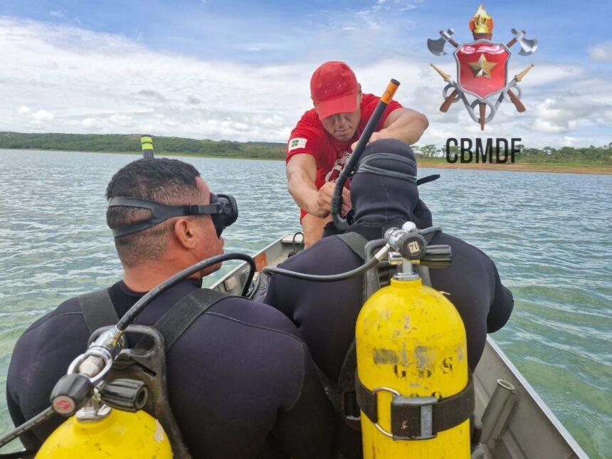 Homem cai de barco no Lago Corumbá e desaparece