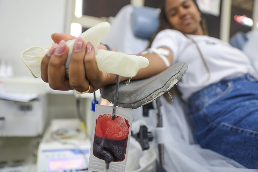 Hemocentro tem estoque crítico para sangue O- e plaquetas