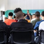 Estudo mostra que escolas com mais alunos negros têm piores estruturas