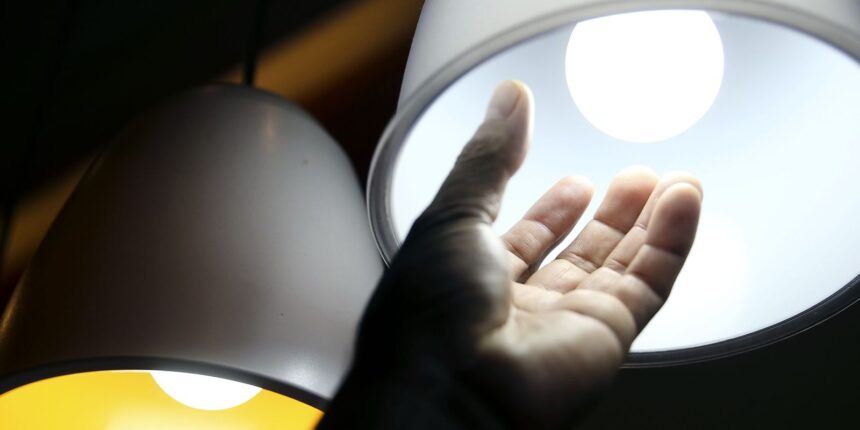 Aneel mantém bandeira tarifária verde de energia para abril