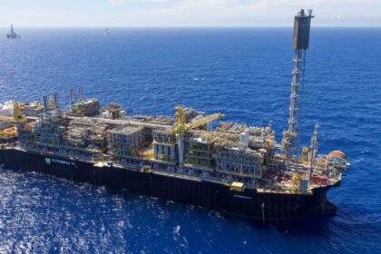 Petrobras reinjeta recorde de 14,2 mi de toneladas de CO₂ no pré-sal