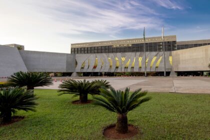 STJ condena desembargadores do Rio por esquema com ex-governador