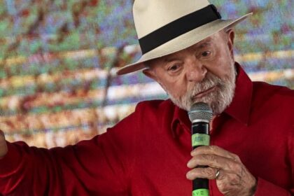 Lula anuncia R$ 10 bilhões para indústria no Nordeste