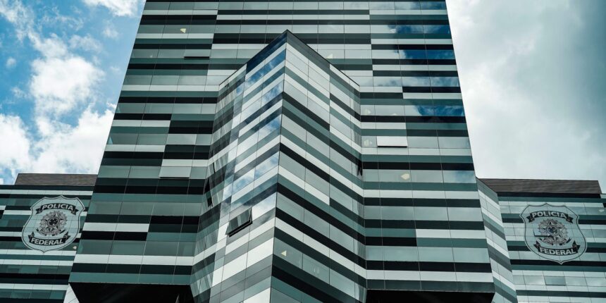 PF abre concurso para preenchimento de mil vagas em cinco cargos