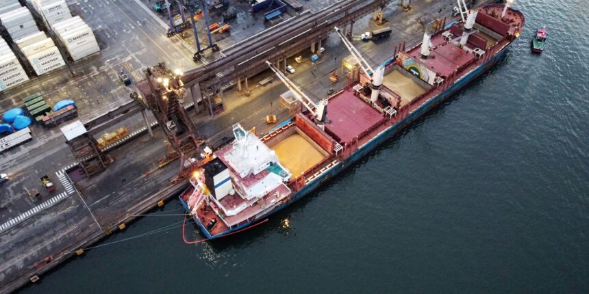 Movimentação portuária bate recorde por dois meses seguidos