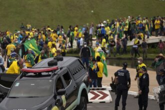 Delegado da PF nega omissão em 8/1 e diz que PM não cumpriu combinado