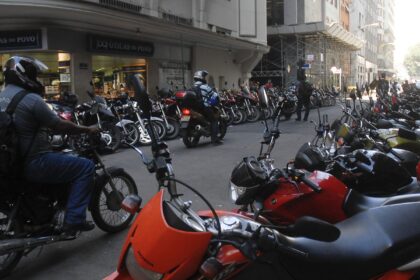 Em dez anos, frota de motos cresce 42% no país