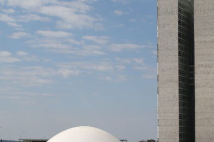 Senado aprova PEC que define educação como vetor de progresso do país