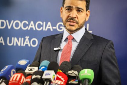 AGU defende no STF legalidade do banco de DNA de condenados