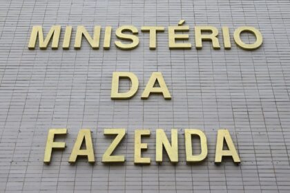 CMN ajusta regulamentação de crédito a empresas afetadas por tarifaço