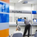 Caixa libera abono salarial para nascidos em novembro e dezembro