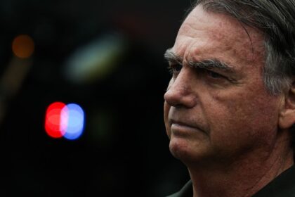 Bolsonaro é condenado a pagar R$ 1 mi em indenização por racismo