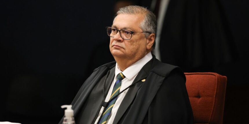 PF vê possível ligação de ameaças a Dino e milícias digitais