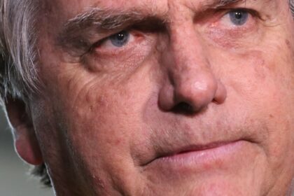 STF condena Bolsonaro a 27 anos e três meses de prisão