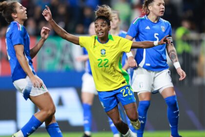 Brasil mantém hegemonia contra a Itália com vitória por 1 a 0