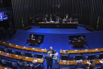 Congresso aprova isenção do IR por tempo indeterminado