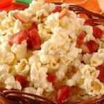 Pipoca com bacon e linguiça