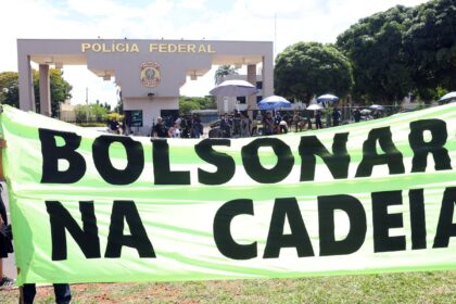 Bolsonaro ficará em cela da PF com 12 m², frigobar e banheiro privado