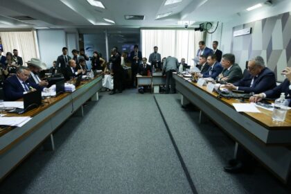 CPMI cancela sessão após investigados apresentarem atestado e HC