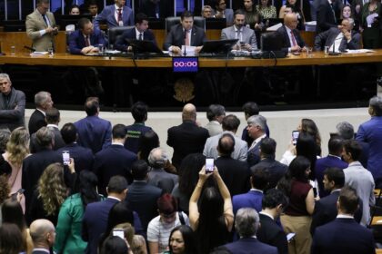 Congresso rejeita 56 vetos ao PL do licenciamento ambiental