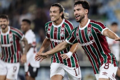 Fluminense goleia São Paulo e confirma presença na Copa Libertadores