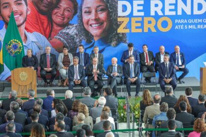 Lula sanciona isenção do IR para quem ganha até R$ 5 mil