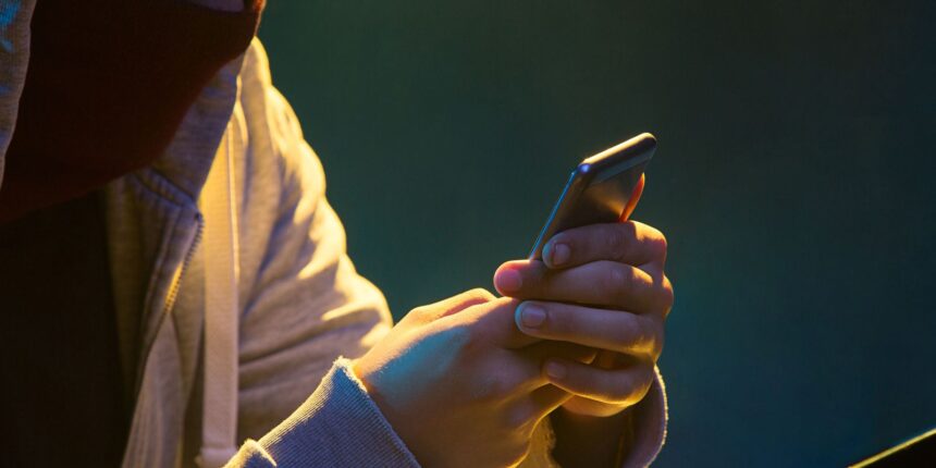 SP: polícia envia mensagem para mil celulares com queixa de roubo