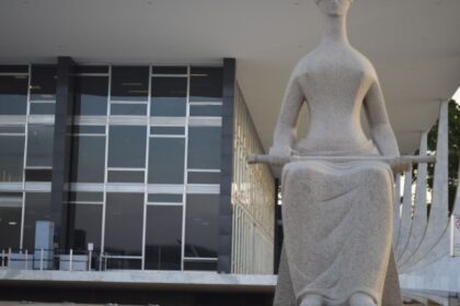 STF conclui julgamento que torna Eduardo Bolsonaro réu