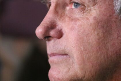 Após pedido de cirurgia, Moraes manda PF fazer perícia em Bolsonaro