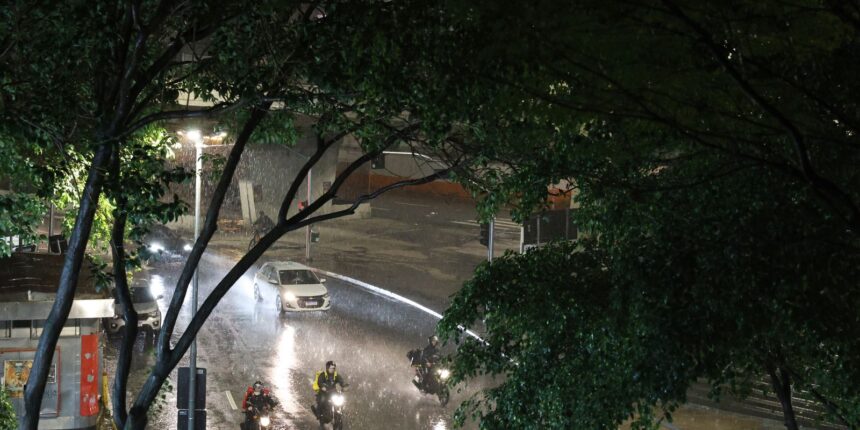 Após temporal, muro desaba em Franca (SP) e mata uma pessoa