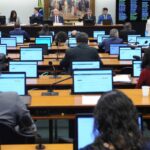 CCJ da Câmara se posiciona a favor de cassação de Carla Zambelli