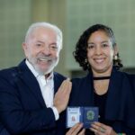 Carteira Docente é documento que valoriza profissão, diz professora