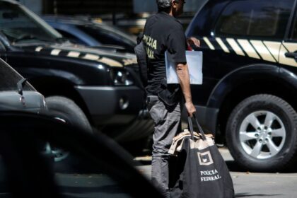 Dino autoriza buscas em apartamento do deputado Antônio Doido