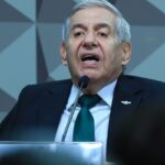 Heleno deixa cela no Comando Militar para cumprir prisão domiciliar