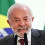 Lula faz discurso de Natal em cadeia nacional de rádio e televisão