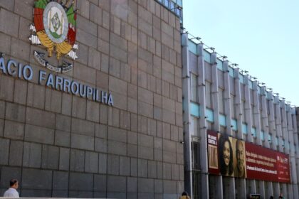 Lula sanciona porte de arma para policiais legislativos estaduais