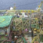 Mesmo com vazamento sanado, plataforma da Petrobras segue sem produção