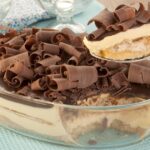 Experimente essas sobremesas com maracujá na travessa